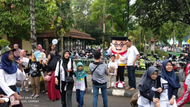 Lewat Flashmob dan Maskot, Bawaslu Kulon Progo Sosialisasikan Regulasi Pemilu