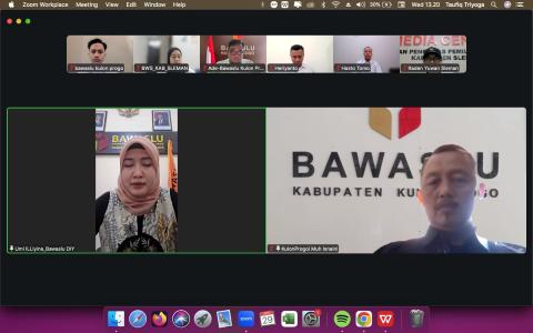 Koordinator Divisi Hukum, Pencegahan, Parmas dan Humas Bawaslu Kulon Progo, Muh. Isnaini mengikuti Rapat Evaluasi Partisipasi Masyarakat Triwulan I 