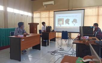 Pelatihan Design Grafis Bagi Staff Teknis  Bawaslu Kulon Progo