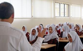 bawaslu sambang sekolah